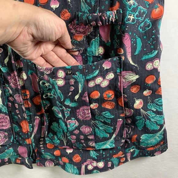 Duluth Trading Heirloom Gardening Vest Womens Size XL Vegetable Print Pockets - Picture 2 of 16